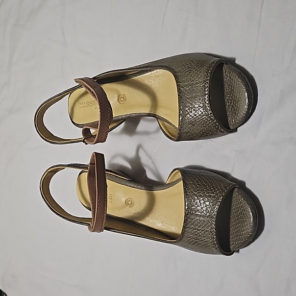 Bussola sandals. - Picture 1 of 8